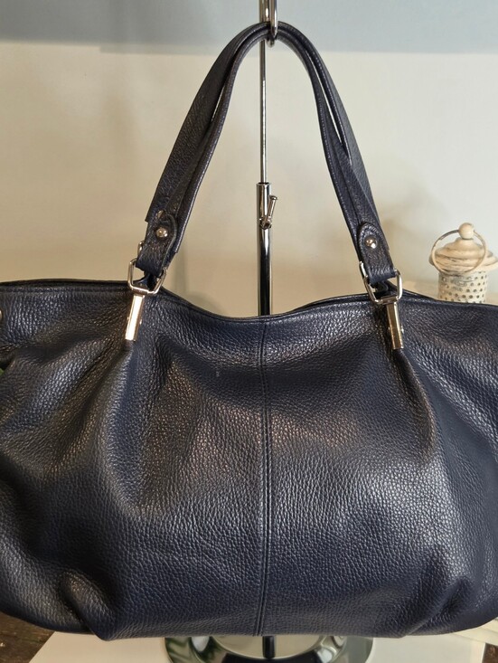 Sofia Cardoni Handbags - Sofia Cordoni Navy Italian Leather Bag